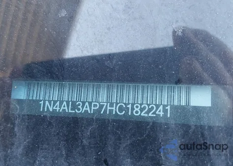 2017 Nissan Altima 2.5 z USA, uszkodzony, nr VIN 1N4AL3AP7HC182241